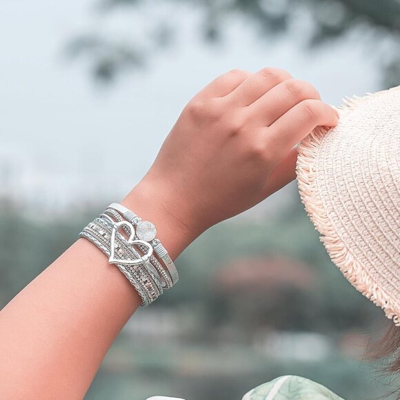 Heart Leather Wrap Bracelet Silver Boho Cuff Rhinetone Magnetic Clasp Women - Picture 8 of 9